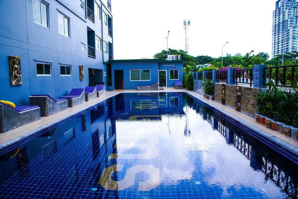 Trio Gems Condo Pattaya, Thailand Jomtien Beach Exterior photo